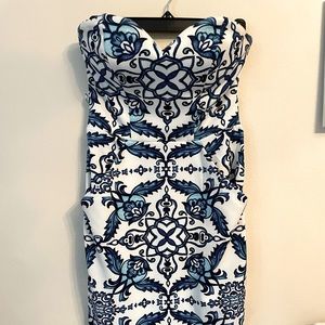 Strapless sweetheart dress